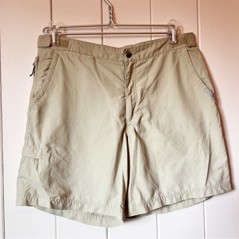 Orage Beige Hiking Shorts. Lightweight. Size 14.